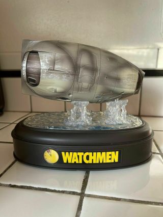 Watchmen: Nite Owl Ship / Director 