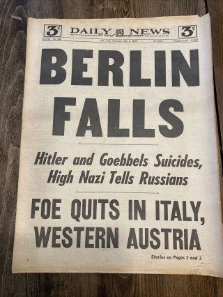 Vtg Wwii May 2 1945 Ny Daily News Newspaper Hitler Suicide Dead Nazi Photos Rare
