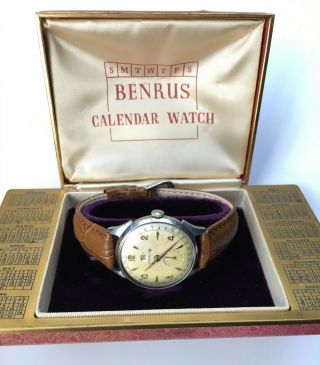 Vintage Benrus Watch Calendar Swiss 17 Jewels Model Ce 1 Cased & Timed Usa Rare