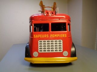 JOUSTRA FRANCE VINTAGE TINPLATE FIRE ENGINE TRUCK SAPEURS POMPIERS VERY RARE VG 3