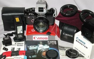 Gorgeous Black Canon Ftb W/ Fast And Rare 50mm F/1.  4 Chrome Nose Lens,  Much More