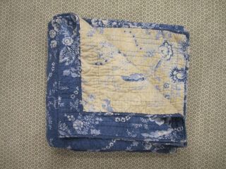 Pottery Barn Blue Floral Size Full / Queen Quilt Rare