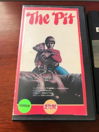 THE PIT VHS HORROR OOP CULT MARQUIS VIDEO 1981 RARE BOX ART BOY WITH TEDDY BEAR 2