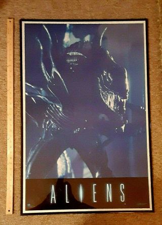 Aliens Movie Poster 1986,  Vintage.  34x22 " Near Shape.  Rare