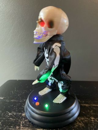 Gemmy Grave Raver Grovin Ghoul Skeleton Halloween RARE Sings Dances 2