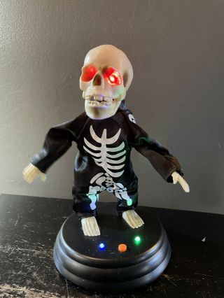 Gemmy Grave Raver Grovin Ghoul Skeleton Halloween RARE Sings Dances 3