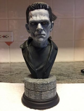 Rare Frankenstein Boris Karloff 1/4 Resin Bust Built And Painted