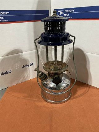 Vintage Rare Agm Lantern Model 100 Single American Gas Machine Coleman Globe