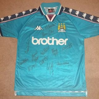 Manchester City Oringinal Rare Unworn Shirt 1997 - 98 Home Kappa Signed By Team