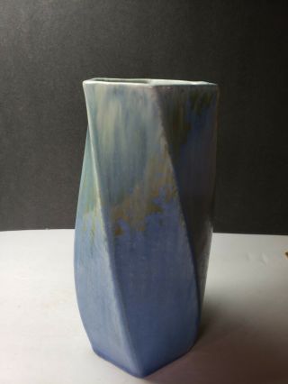 Rare Roseville Art Pottery Tourmaline Hexagon Twist Vase 425 - 8 Mold