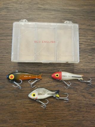 Rare Vintage Doug " Old English " 3 Pack Bingo Lures W 3 Pack Box And Papers