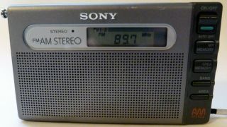 Rare Sony Srf M100 Am Stereo / Fm Stereo Japanese Frequencies Synt Pll