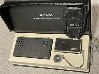 Rare Sony Icr - 100 Integrated Circuit Radio W/ Box,  Charger For Parts/repair