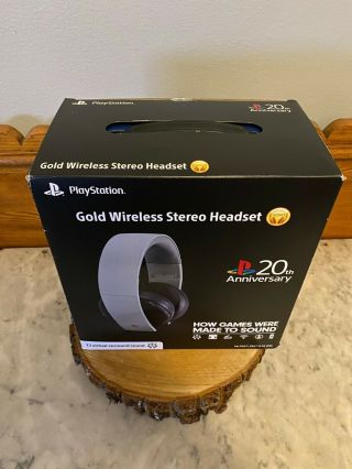 20th Anniversary Edition Playstation Gold Wireless Stereo Headset Sony Ps4 Rare